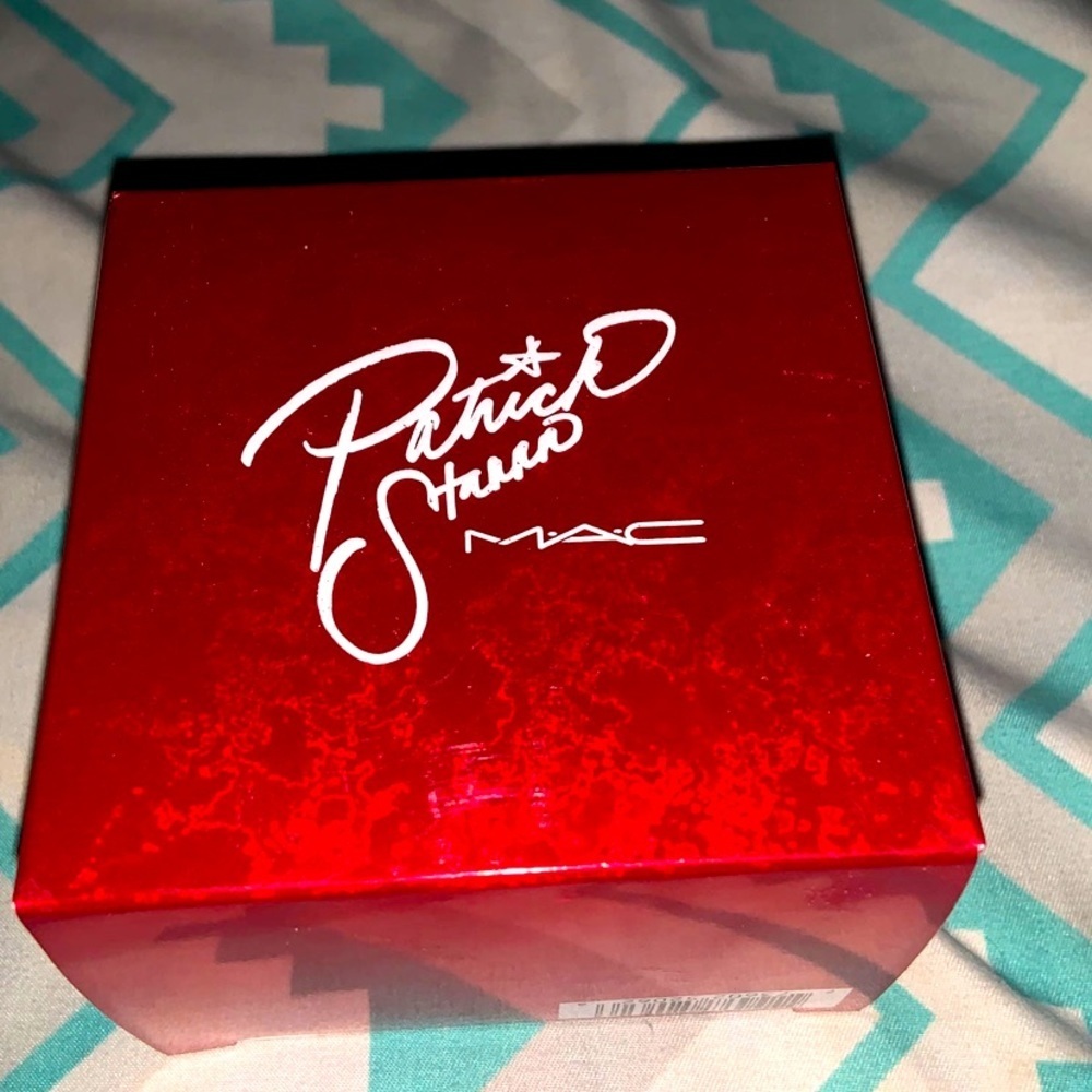Patrick star x Mac setting powder spring makeup limited edition beauty fall